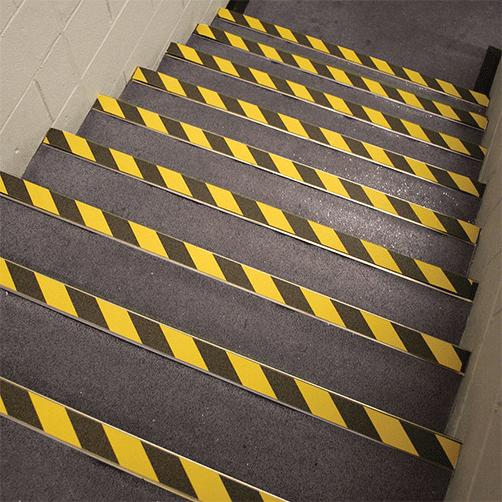 Antirutsch-Klebeband Warnfarben (R13) | 4 Breiten antirutsch-klebeband-warnmarkierung-treppe-innen